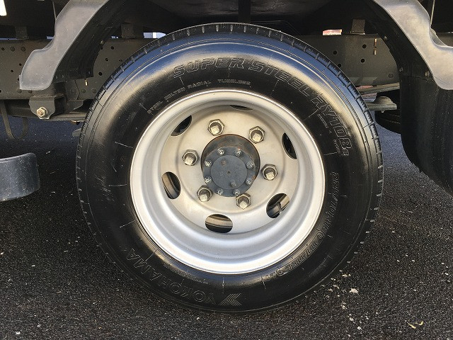 いすゞ エルフ 小型 平ボディ 2RG-NPR88AR(97170) 38枚目