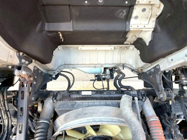 UDトラックス（日産） クオン 大型 平ボディ 2PG-CG5CA(97173) 33枚目