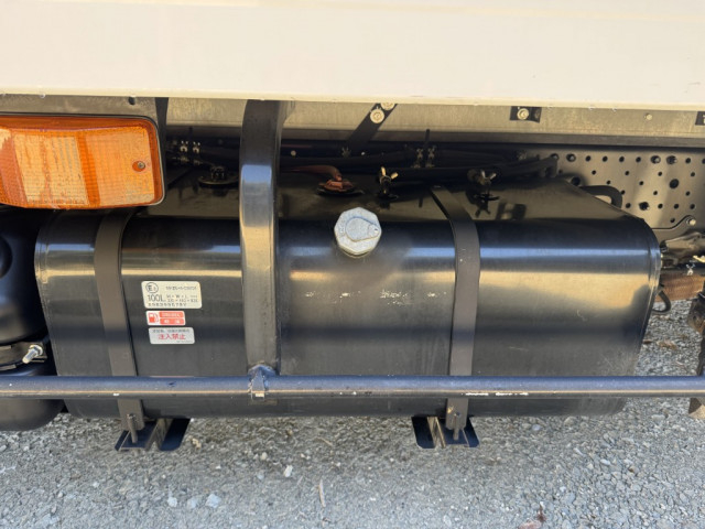 いすゞ エルフ 小型 冷蔵冷凍バン 2RG-NPR88AN(97176) 23枚目