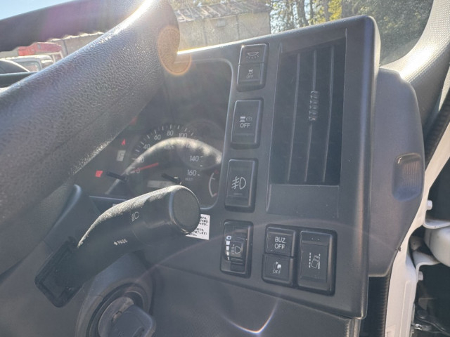 いすゞ エルフ 小型 冷蔵冷凍バン 2RG-NPR88AN(97176) 29枚目