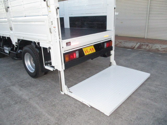 いすゞ エルフ 小型 平ボディ TRG-NKR85A(97178) 4枚目