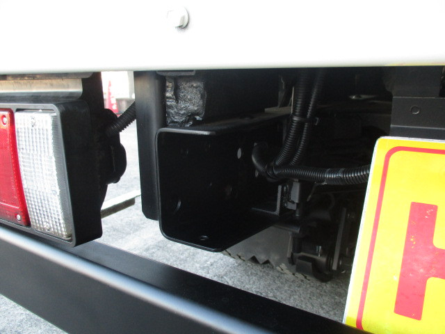 いすゞ エルフ 小型 平ボディ TRG-NKR85A(97178) 23枚目