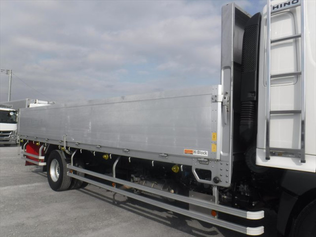 日野 レンジャー 中型 平ボディ 2KG-FD2ABA(97180) 5枚目