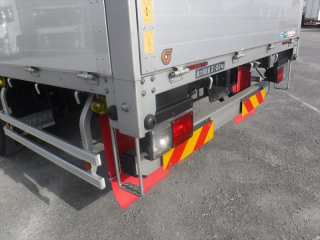 日野 レンジャー 中型 平ボディ 2KG-FD2ABA(97180) 13枚目