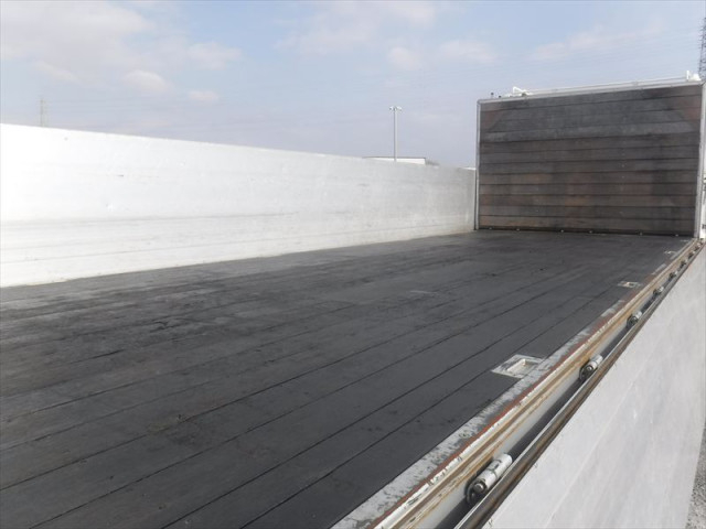 日野 レンジャー 中型 平ボディ 2KG-FD2ABA(97180) 19枚目