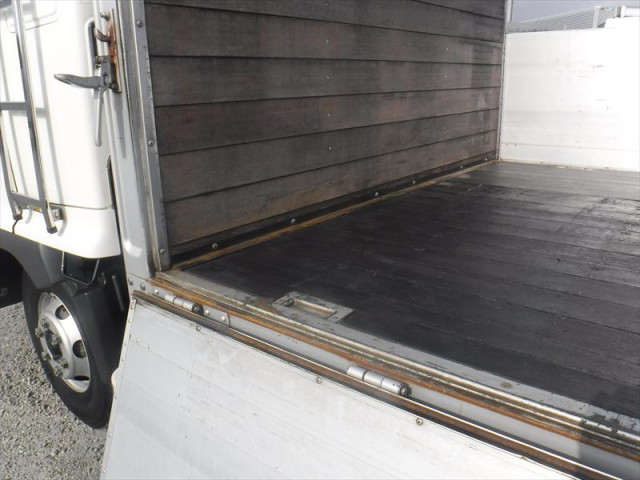 日野 レンジャー 中型 平ボディ 2KG-FD2ABA(97180) 29枚目