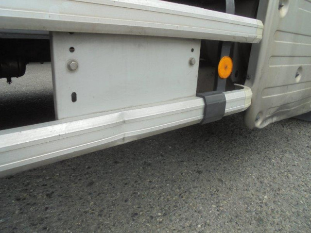 いすゞ ギガ 大型 平ボディ 2PG-CYJ77C(97184) 17枚目