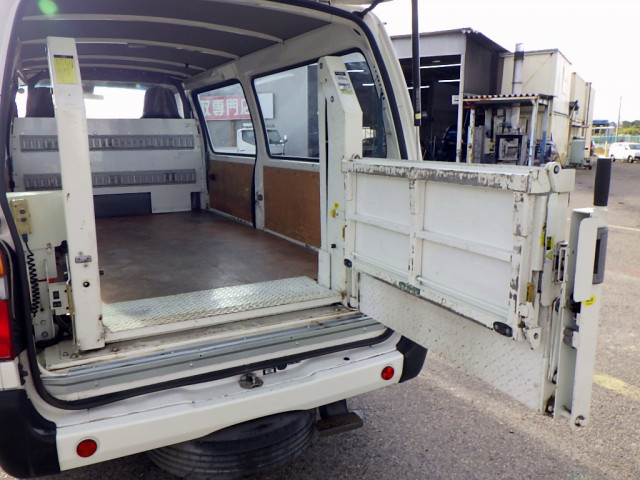 日野 デュトロ 小型 アルミバン TPG-XZC605Y(97188) 8枚目