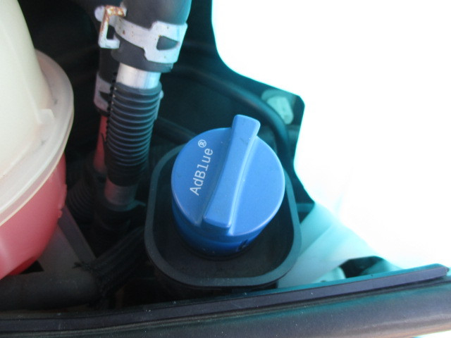 トヨタ ハイエース 小型 冷凍冷蔵バン QDF-GDH206V(97189) 13枚目