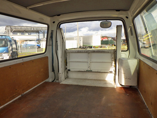 日野 デュトロ 小型 アルミバン TPG-XZC605Y(97188) 40枚目