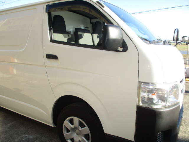 トヨタ ハイエース 小型 冷凍冷蔵バン QDF-GDH206V(97189) 37枚目