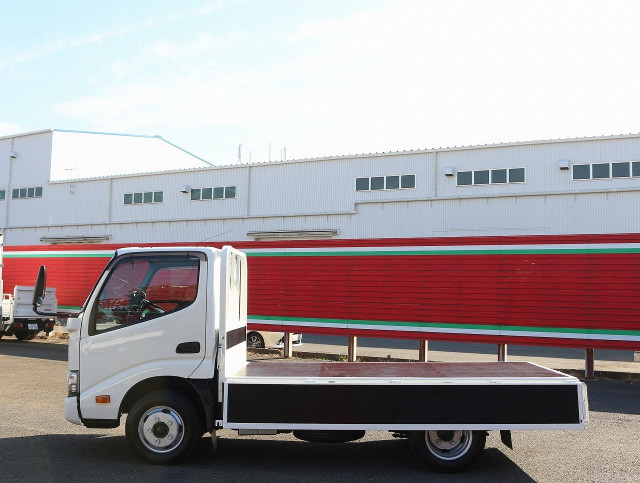 トヨタ ダイナ 小型 平ボディ TPG-XZU605(97193) 18枚目