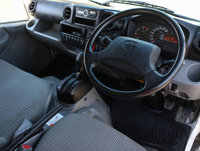 トヨタ ダイナ 小型 平ボディ TPG-XZU605(97193) 29枚目