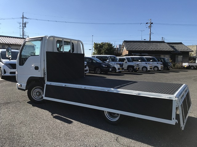 いすゞ エルフ 小型 平ボディ TRG-NHR85A(97197) 11枚目