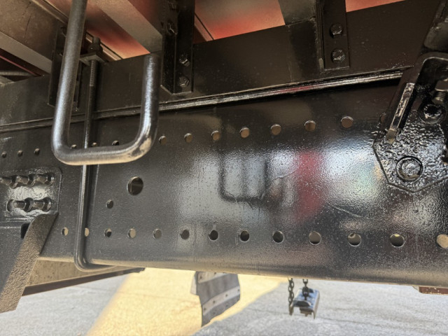 日野 プロフィア 大型 冷凍冷蔵バン 2DG-FW1AHG(97196) 20枚目