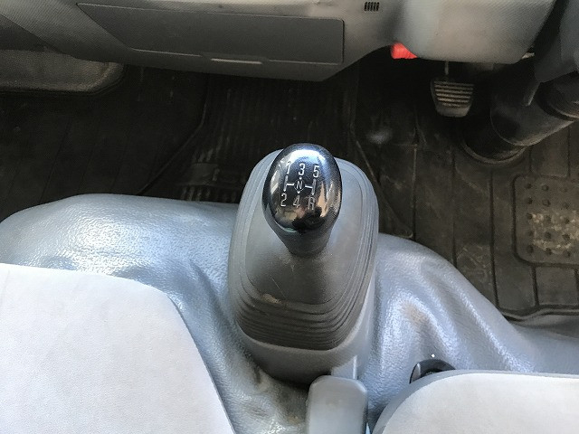 いすゞ エルフ 小型 平ボディ TRG-NHR85A(97197) 26枚目