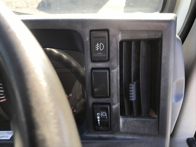 いすゞ エルフ 小型 平ボディ TRG-NHR85A(97197) 29枚目