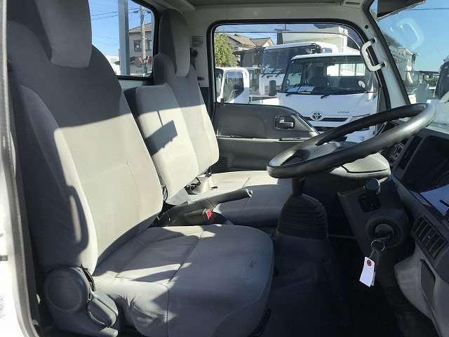 いすゞ エルフ 小型 平ボディ TRG-NHR85A(97197) 31枚目