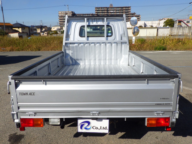 トヨタ タウンエース 小型 平ボディ DBF-S402U(97199) 5枚目