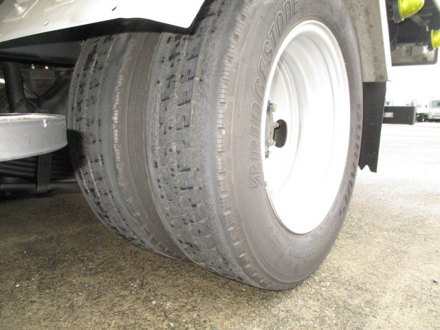 トヨタ ダイナ 小型 アルミバン TKG-XZU605(97198) 19枚目