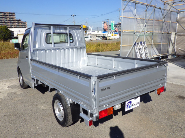 トヨタ タウンエース 小型 平ボディ DBF-S402U(97199) 23枚目