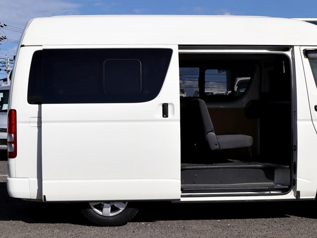 トヨタ レジアスエース 小型 バン LDF-KDH206K(109952) 10枚目