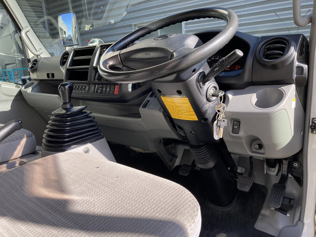 日野 デュトロ 小型 アルミバン TKG-XZU710M(97304) 17枚目