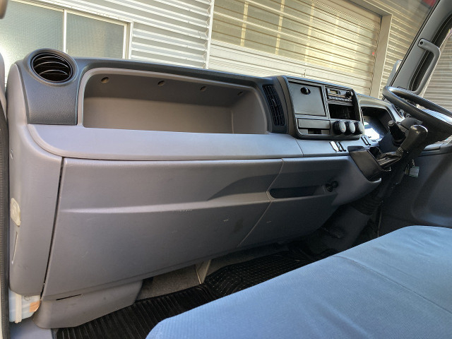 三菱ふそう キャンター 小型 アルミバン TKG-FEB50(97303) 21枚目