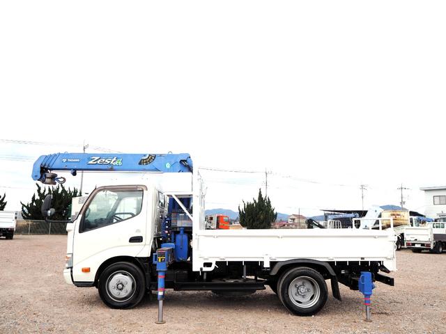 日野 デュトロ 小型 平ボディ *********(97305) 2枚目