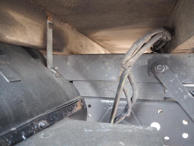 いすゞ エルフ 小型 平ボディ *********(97307) 27枚目