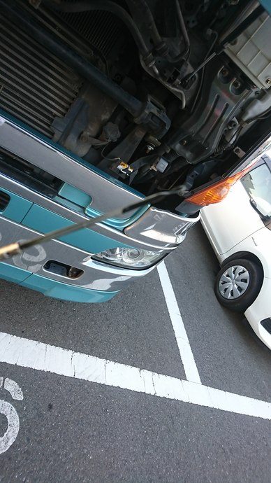日野 プロフィア 大型 トラクタ PK-SH1EDJG(2351) 28枚目