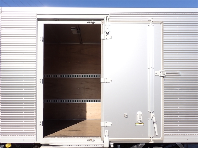 いすゞ エルフ 小型 アルミバン 2RG-NLR88AN(97314) 15枚目