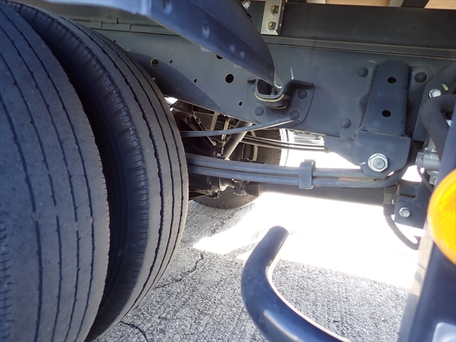 いすゞ エルフ 小型 アルミバン 2RG-NLR88AN(97314) 31枚目