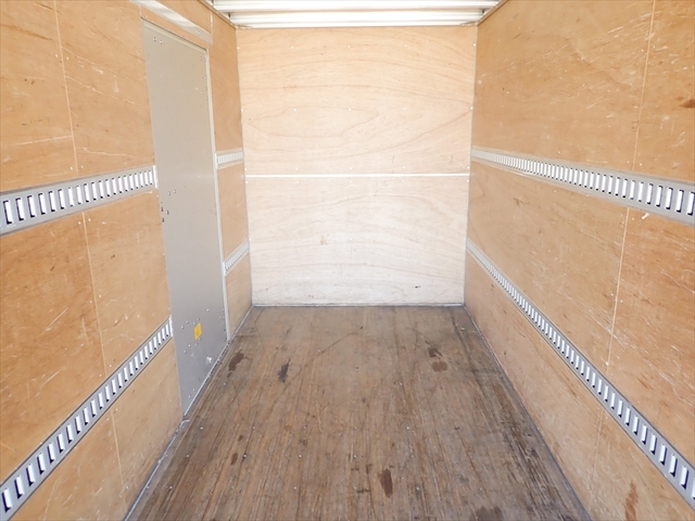 いすゞ エルフ 小型 アルミバン 2RG-NLR88AN(97314) 9枚目