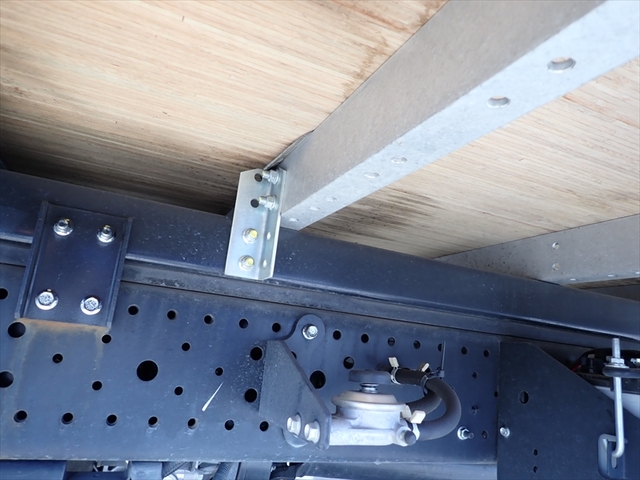 いすゞ エルフ 小型 アルミバン 2RG-NLR88AN(97314) 22枚目