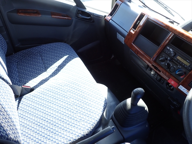 いすゞ エルフ 小型 アルミバン 2RG-NLR88AN(97314) 49枚目