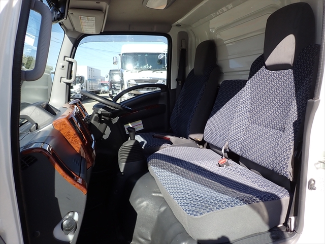 いすゞ エルフ 小型 アルミバン 2RG-NLR88AN(97314) 48枚目