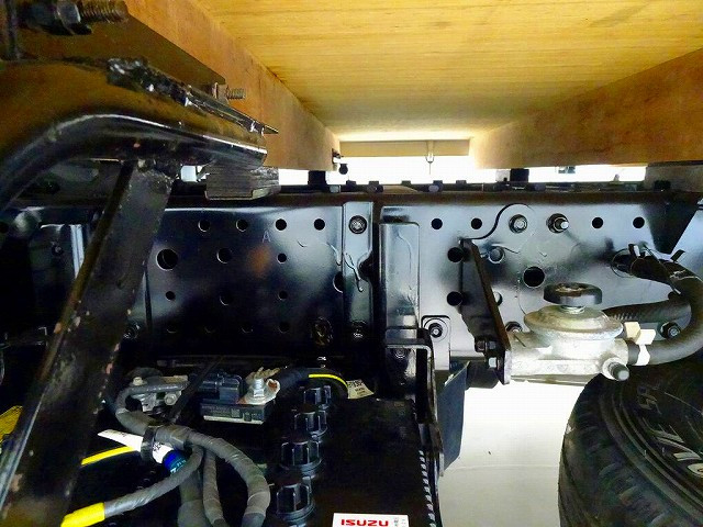 いすゞ エルフ 小型 平ボディ 2RG-NJR88AF(107466) 32枚目