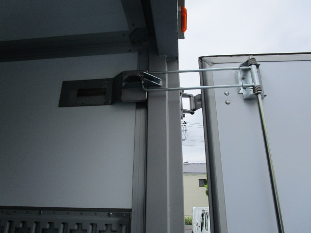 日産自動車 アトラス 小型 バン CBF-SQ2F24(111659) 20枚目