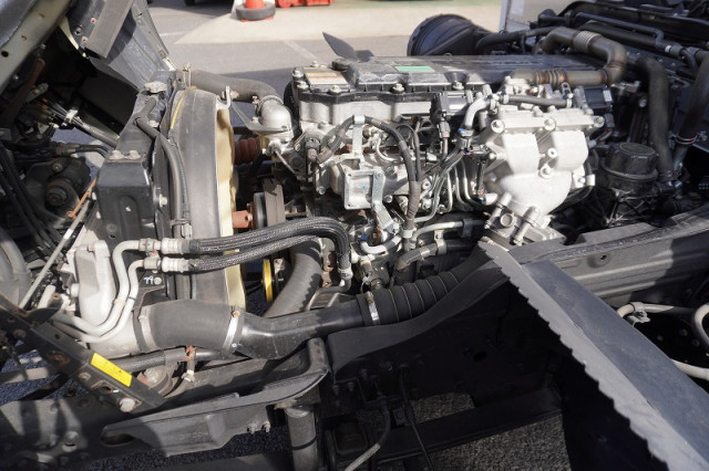 三菱ふそう ファイター 中型 バン TKG-FK61F(97355) 15枚目