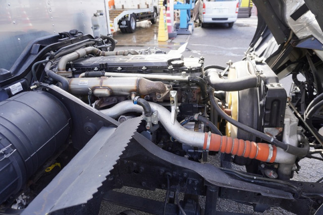 三菱ふそう ファイター 中型 バン TKG-FK61F(97355) 16枚目