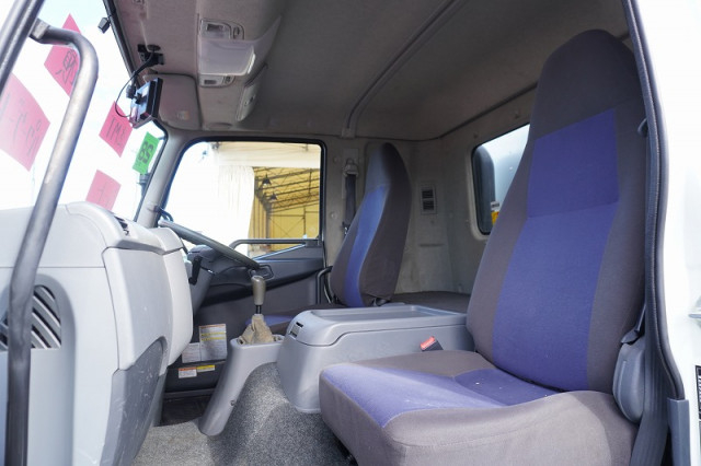 三菱ふそう ファイター 中型 バン TKG-FK61F(97355) 46枚目