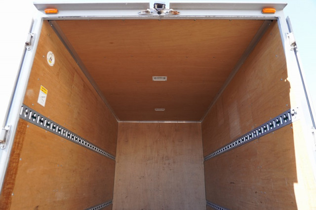 三菱ふそう キャンター 小型 バン 2RG-FBA20(97357) 19枚目