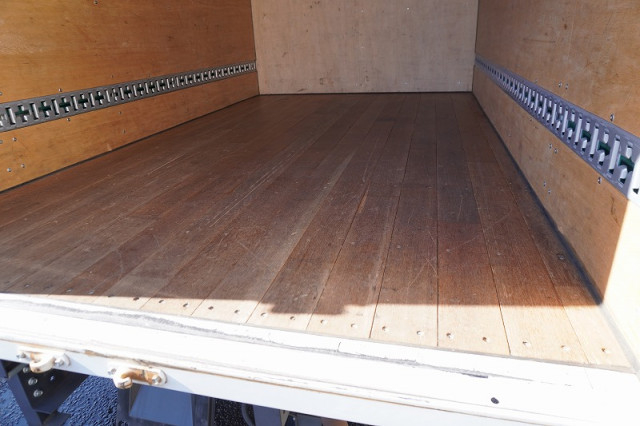 三菱ふそう キャンター 小型 バン 2RG-FBA20(97357) 20枚目