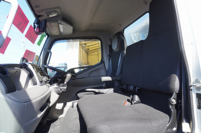 三菱ふそう キャンター 小型 バン 2RG-FBA20(97357) 37枚目