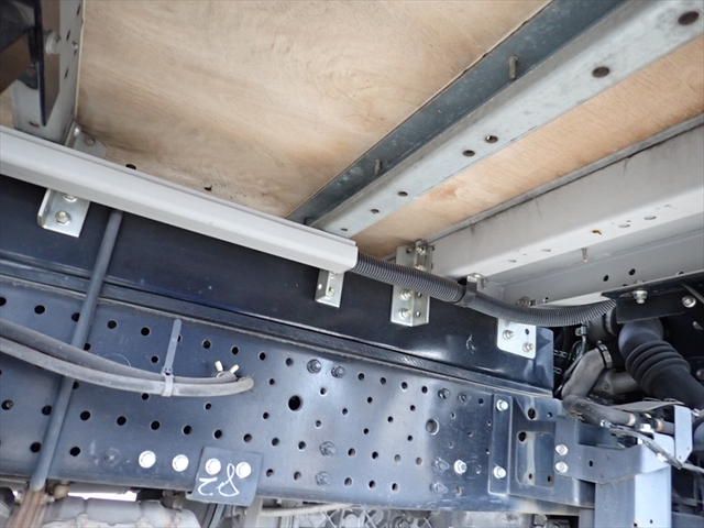 いすゞ エルフ 小型 ウィング TPG-NPR85AN(97373) 41枚目