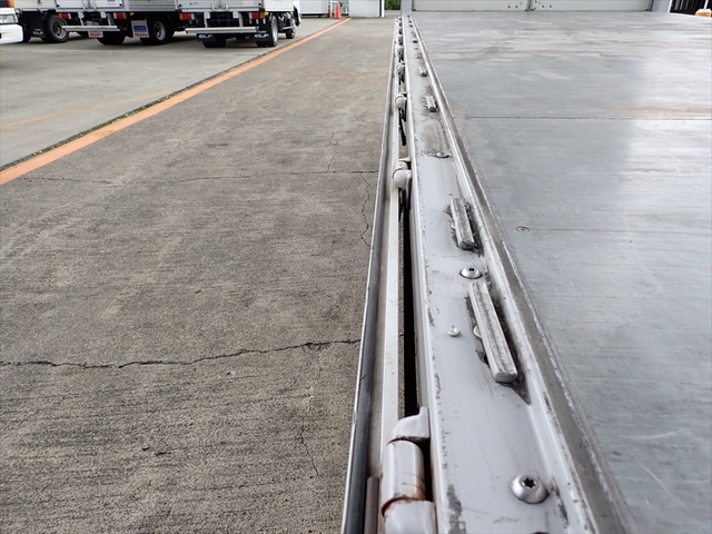 いすゞ エルフ 小型 ウィング TPG-NPR85AN(97373) 28枚目