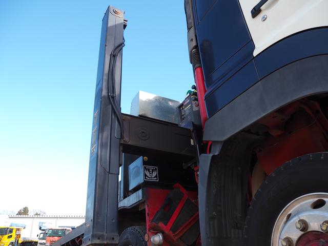 日野 プロフィア 大型 平ボディ（クレーン付） *********(97380) 10枚目