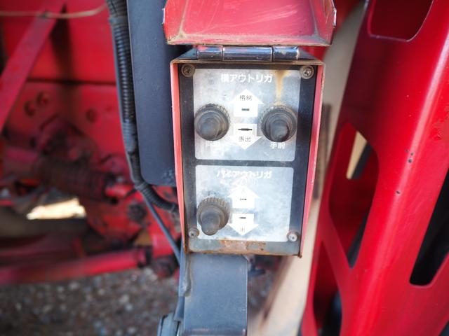 日野 プロフィア 大型 平ボディ（クレーン付） *********(97380) 20枚目