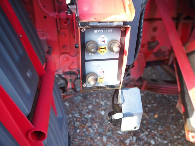 日野 プロフィア 大型 平ボディ（クレーン付） *********(97380) 22枚目